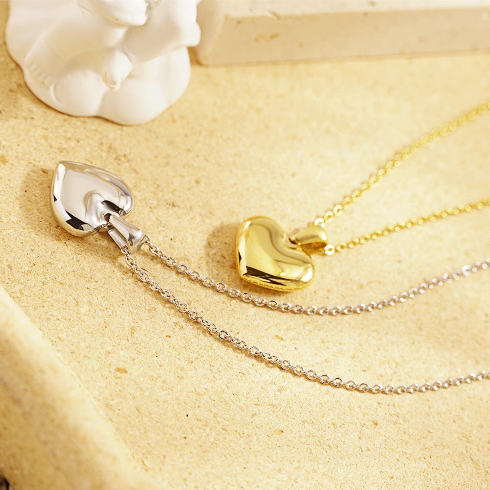 Heart pendant